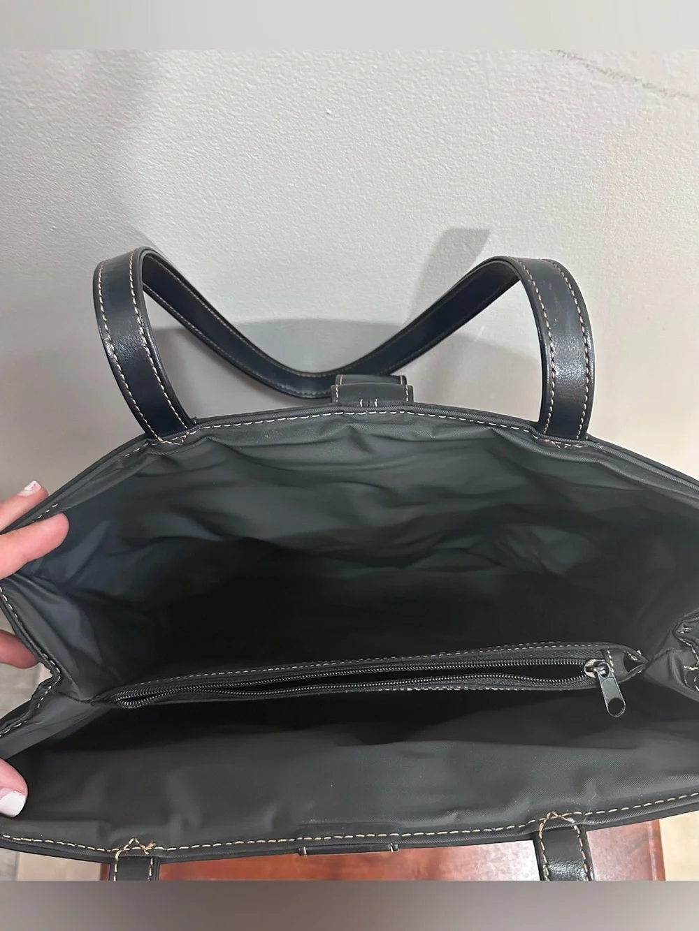 Estée Lauder Black Nylon Tote Bag With Mirror Wallet